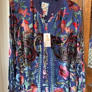 NWT Johnny was CLARA burnoutvelvet  LEDA button down